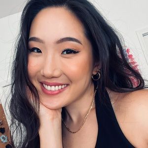 Meet your Posher, Eliya